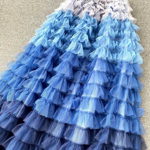 Women Pearls Golden Buttons Knitted Top And Long Skirts - Picture 11 of 12